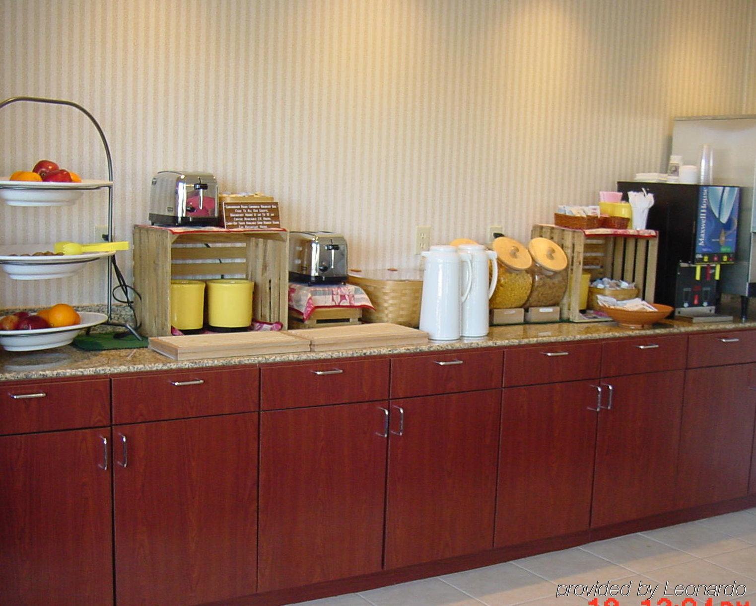 טוונטיניין פאלמס Starlight Inn & Suites Motel 29 Palms Joshua Tree National Park מסעדה תמונה