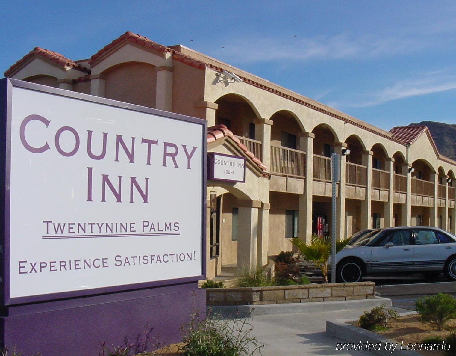 טוונטיניין פאלמס Starlight Inn & Suites Motel 29 Palms Joshua Tree National Park מראה חיצוני תמונה