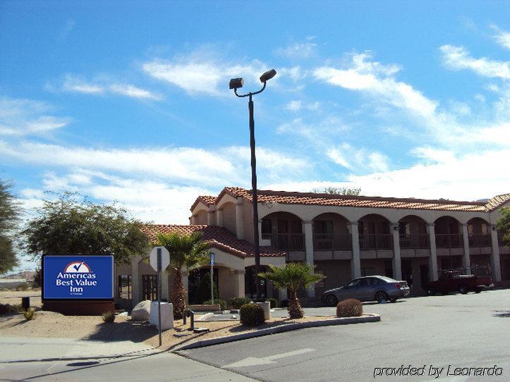 טוונטיניין פאלמס Starlight Inn & Suites Motel 29 Palms Joshua Tree National Park מראה חיצוני תמונה